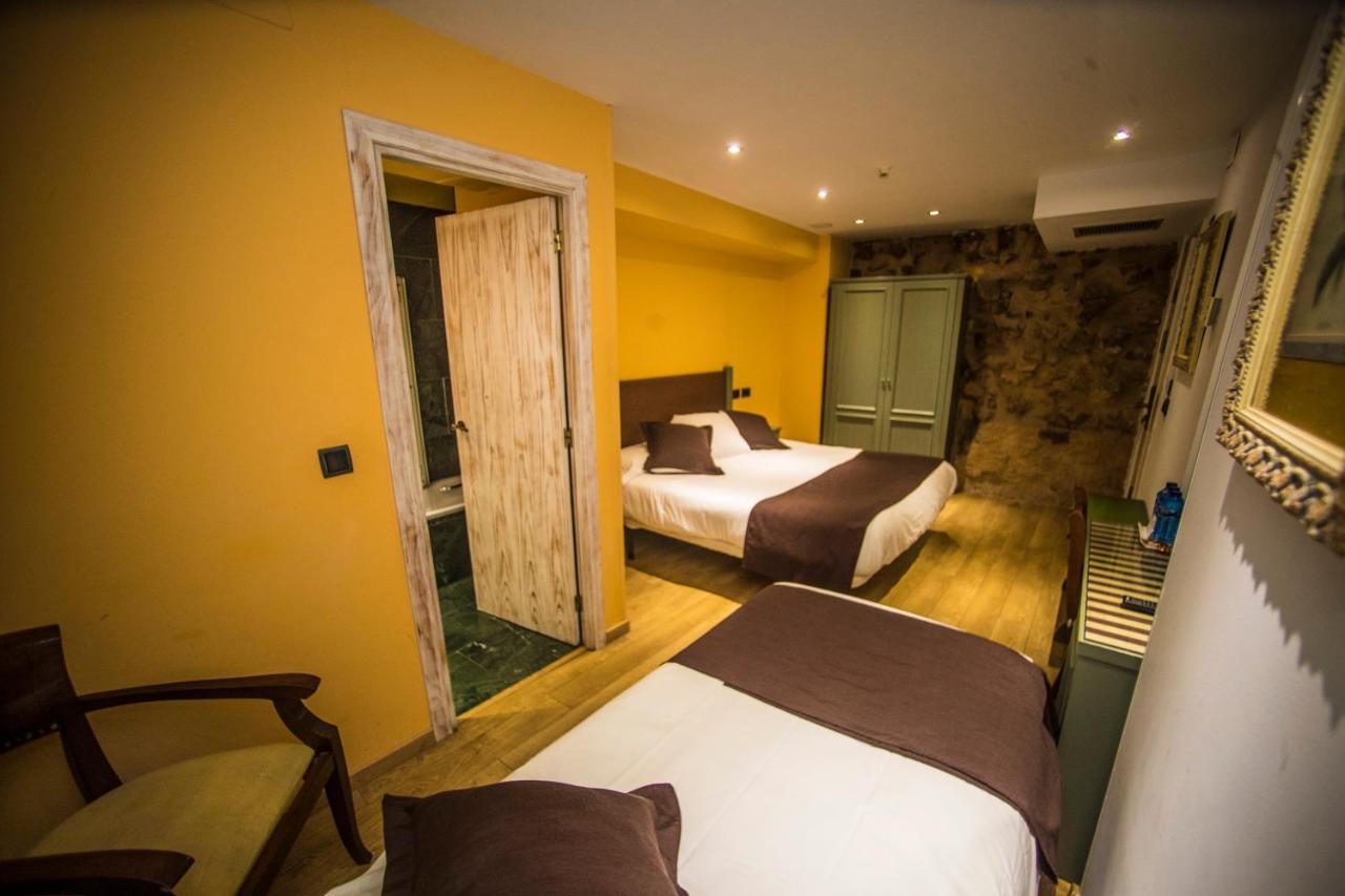 Triple Room Balcony,974899087:JPEG
